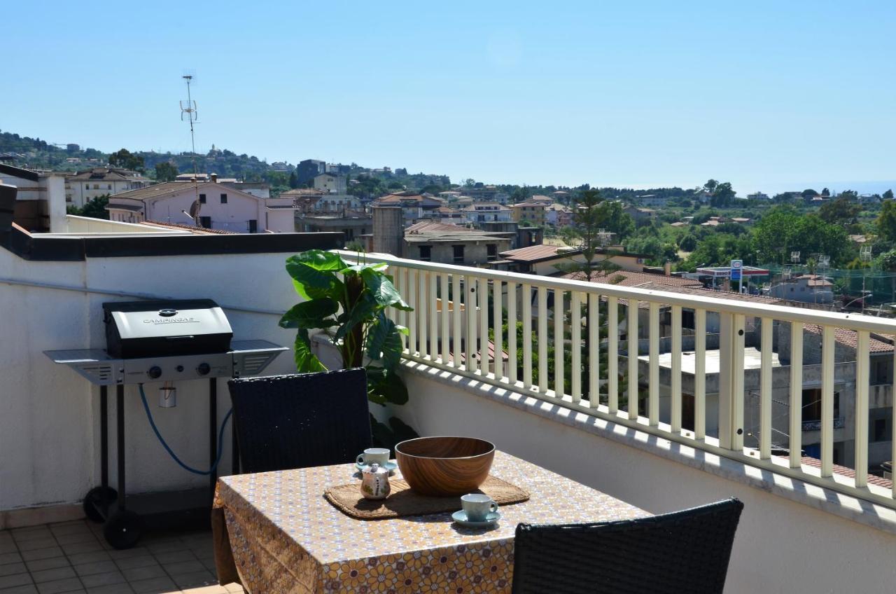 Апартаменти Penthouse Mare E Monti Тропеа Екстер'єр фото