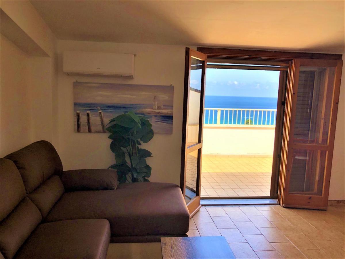 Апартаменти Penthouse Mare E Monti Тропеа Екстер'єр фото